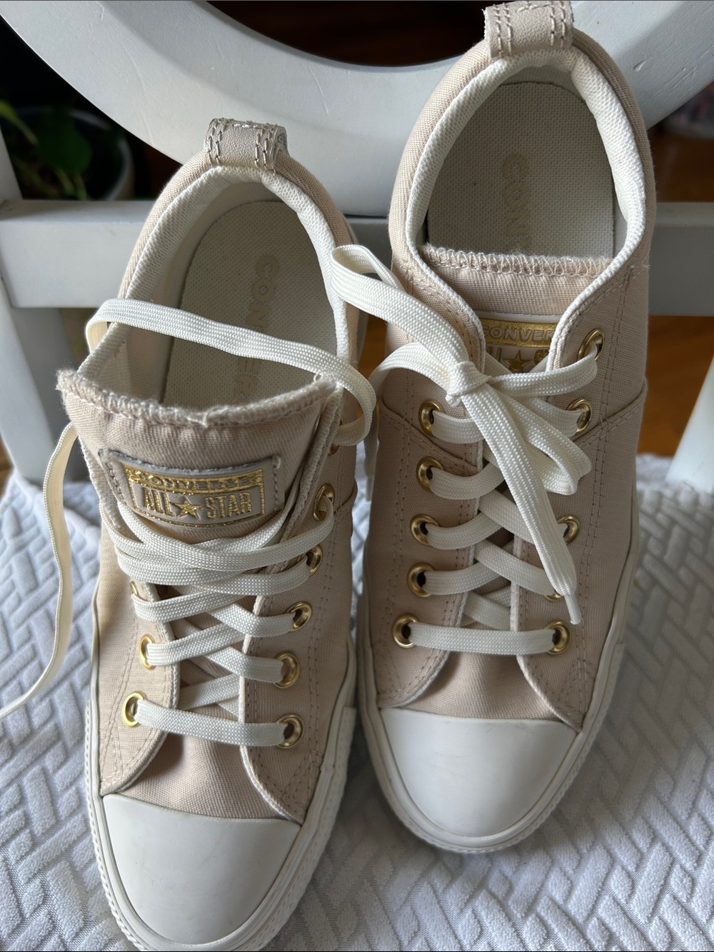 Converse Cream Canvas Low-Top Sneakers with Gold Eyelets